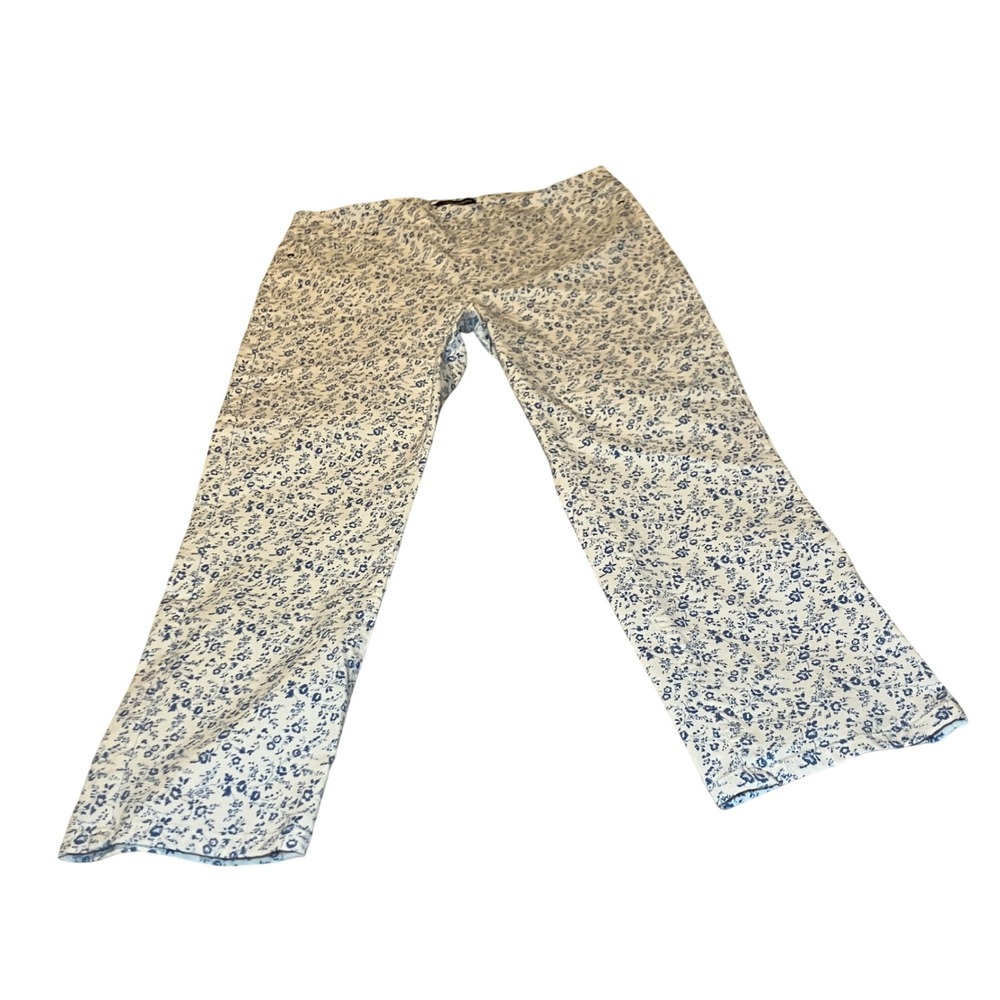Mario Serrani Italy Women's M Floral  White Blue  Stretch Cottagecore 
Summer